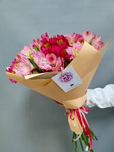 Букет цветов из:  Альстромерии #REPLACE_PRED# Больших Березниках