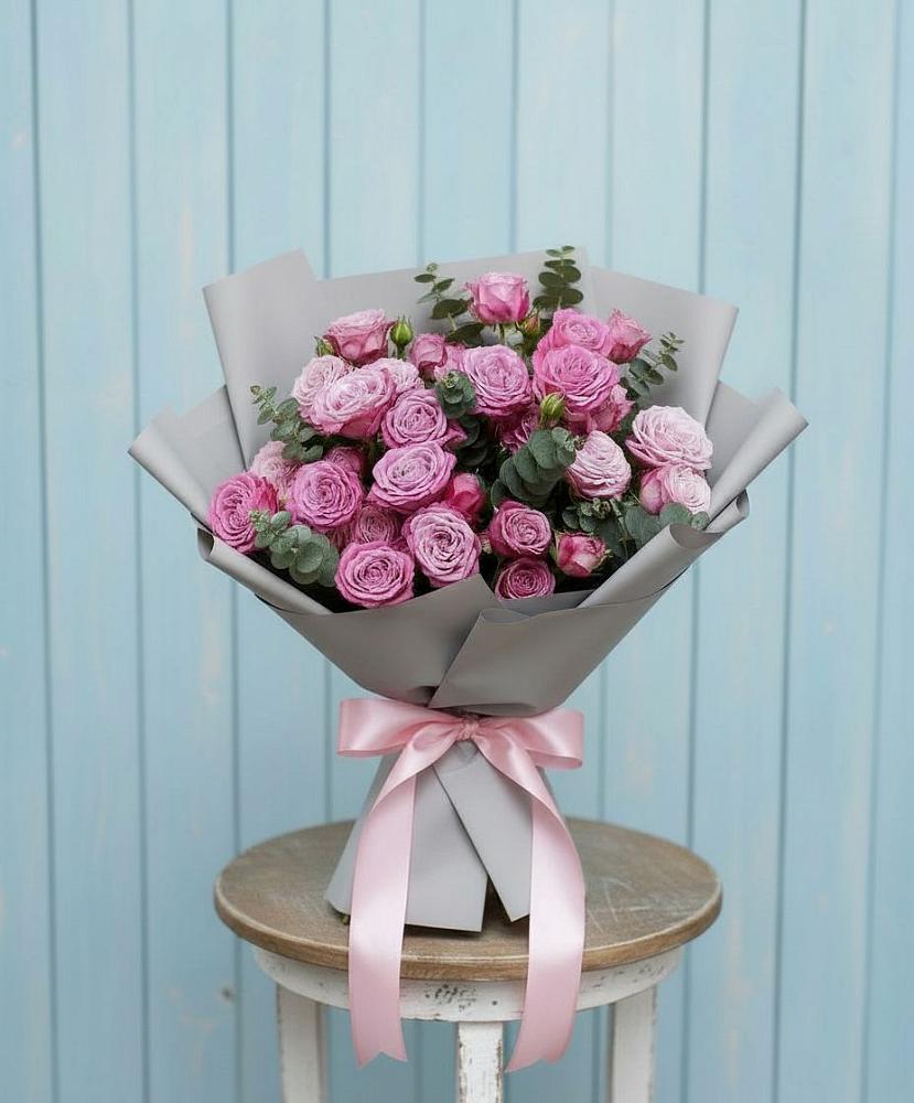 Букет цветов из: Розы в Больших Березниках