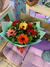 Букет цветов из:  Герберы, Хризантемы и Альстромерии #REPLACE_PRED# Больших Березниках