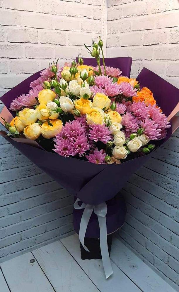 Букет цветов из: Хризантемы и Розы в Больших Березниках