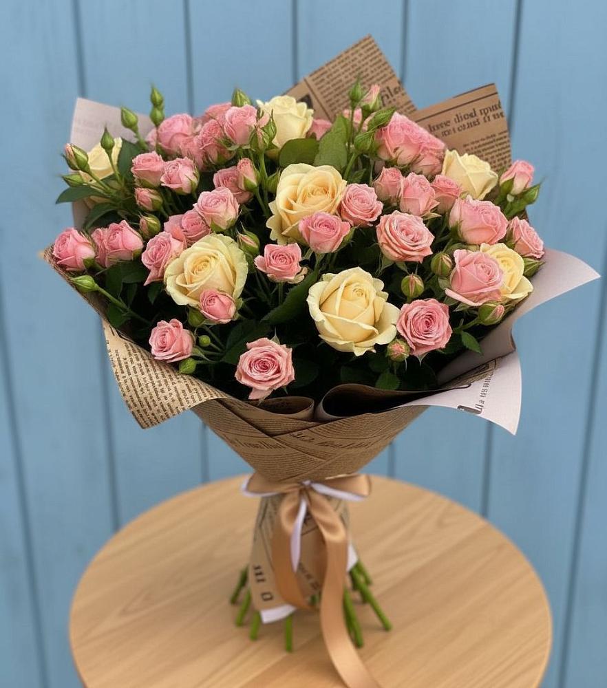 Букет цветов из: Розы в Больших Березниках