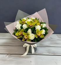 Букет цветов из:  Орхидеи и Розы #REPLACE_PRED# Больших Березниках