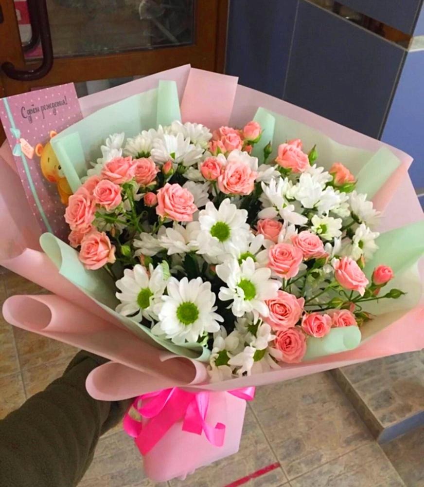 Букет цветов из: Розы и Хризантемы в Больших Березниках