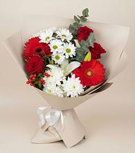 Букет цветов из:  Розы, Хризантемы, Герберы и Лилии в Больших Березниках