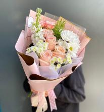 Букет цветов из:  Хризантемы и Розы в Больших Березниках