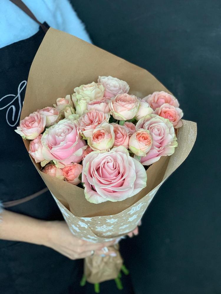 Букет цветов из: Хризантемы и Розы в Больших Березниках