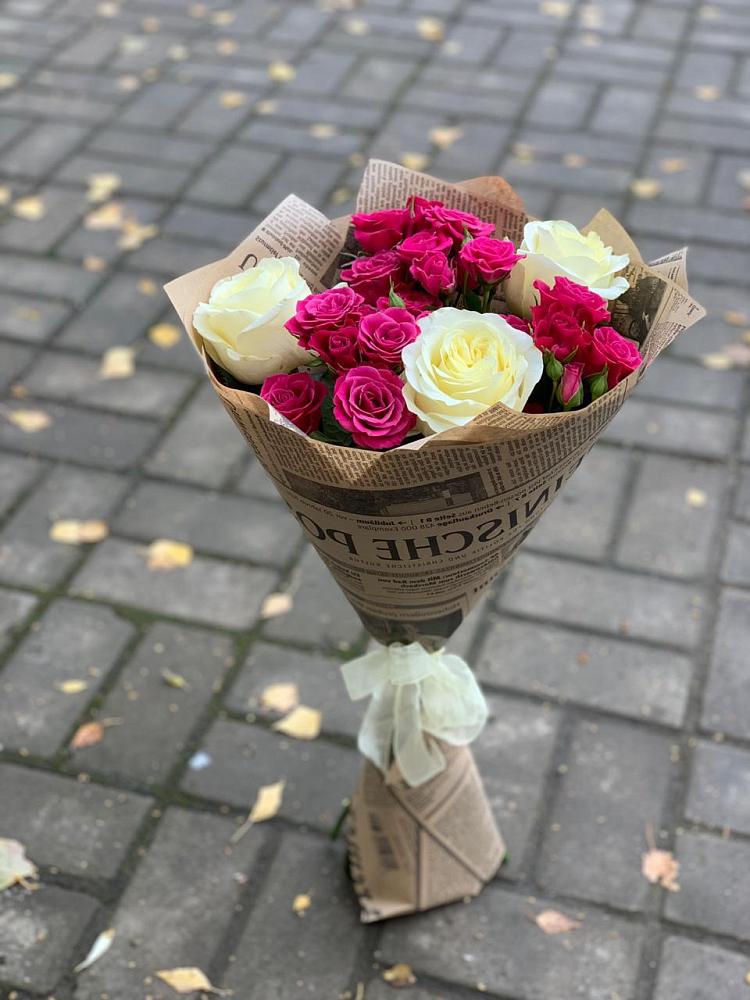 Букет цветов из: Розы в Больших Березниках