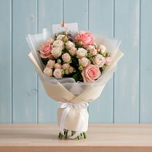 Букет цветов из:  Розы в Больших Березниках