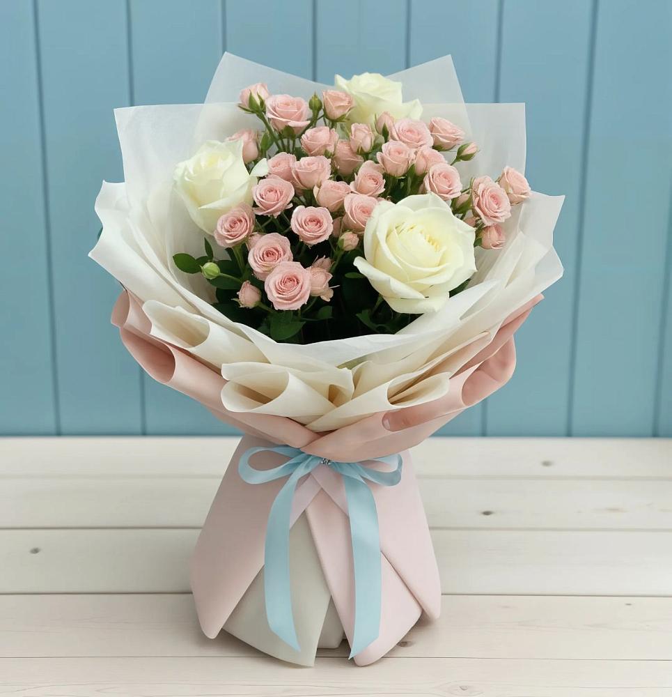 Букет цветов из: Розы в Больших Березниках