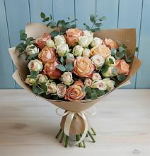Букет цветов из:  Альстромерии и Розы в Больших Березниках