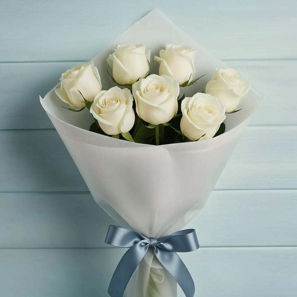 Букет 7 Белых роз Эдлесс Лав в Больших Березниках