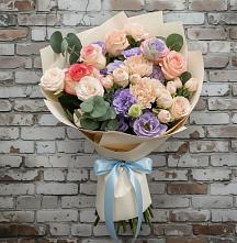 Букет цветов из:  Розы, Лизиантусы и Гвоздики #REPLACE_PRED# Больших Березниках